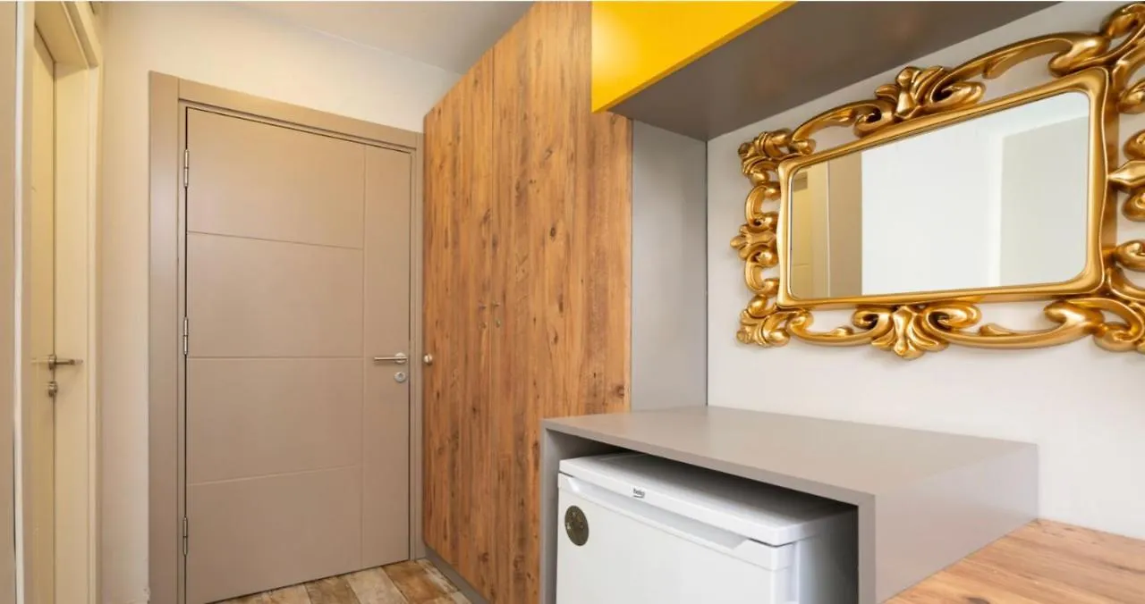 Dumlupinar Royal Rooms Antalia 0*,  Turchia